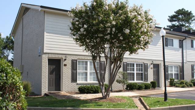 Oxford Square Townhomes